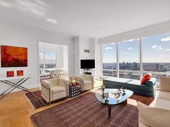 845 United Nations Plaza #62A, Manhattan, NY 10017 1