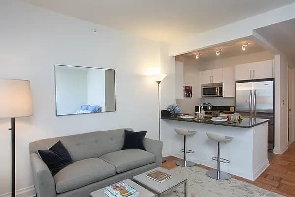 1510 Lexington Avenue #6P, Manhattan, NY 10029 apartment_living_room 1