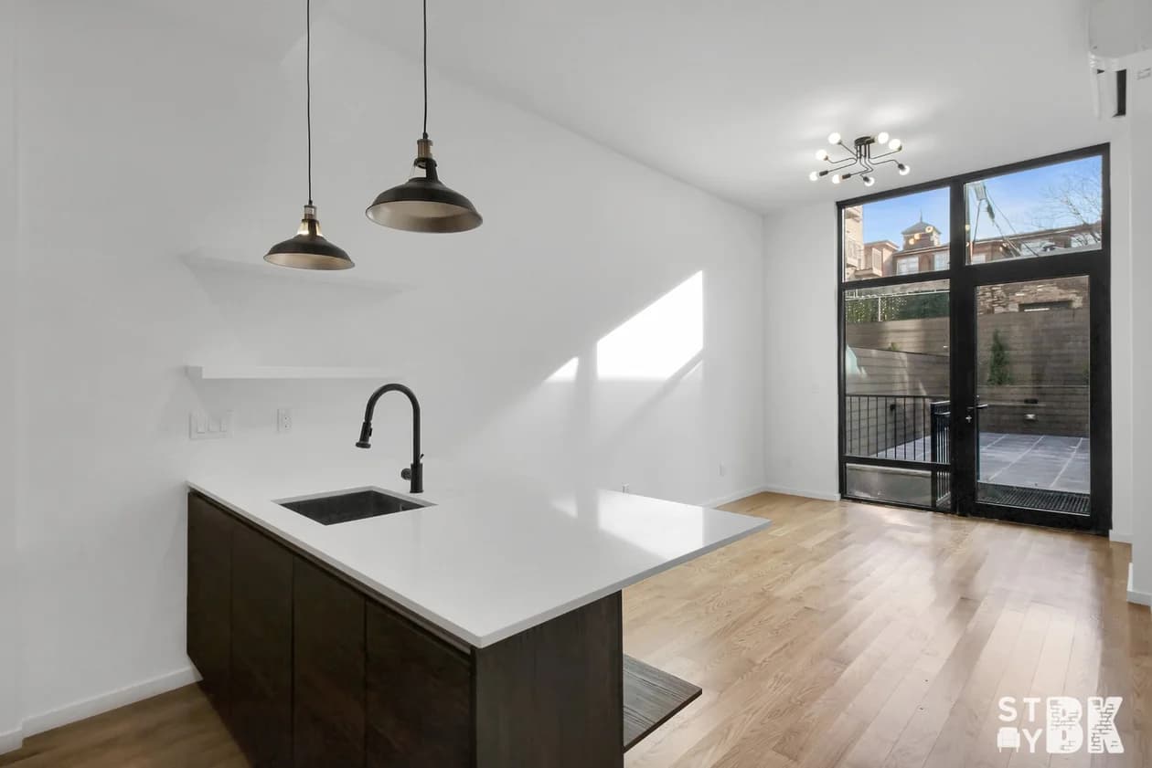 610 Myrtle Avenue #1A, Brooklyn, NY 11205 1
