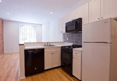 225 East 96 Street #1FE, Manhattan, NY 10128