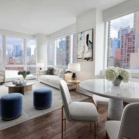 564 10 Avenue #95A, Manhattan, NY 10036 1