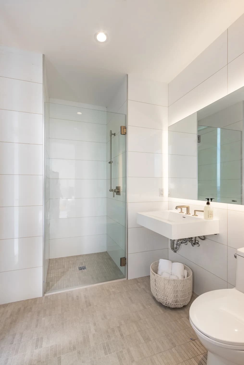 545 Vanderbilt Avenue #PH3E, Brooklyn, NY 11238 1