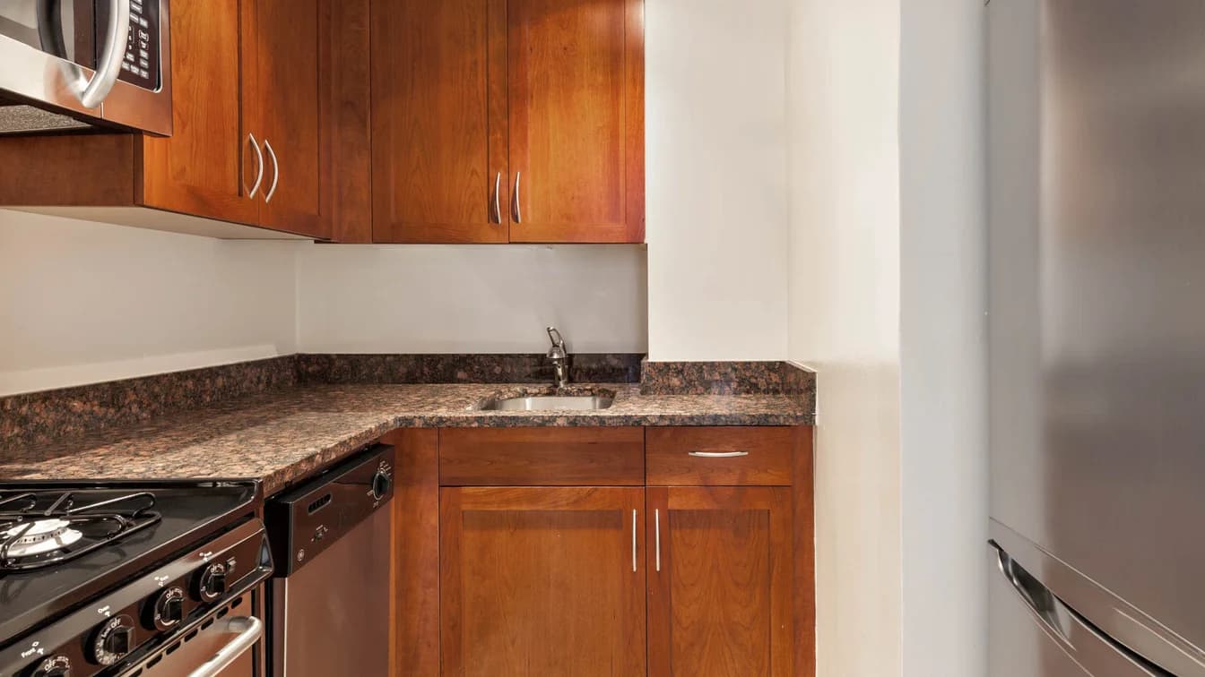 228 West 71 Street #11E, Manhattan, NY 10023 1