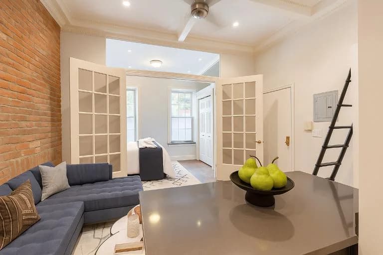 350 West 21 Street #1, Manhattan, NY 10011 1