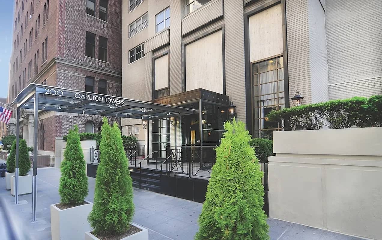 200 East 64 Street