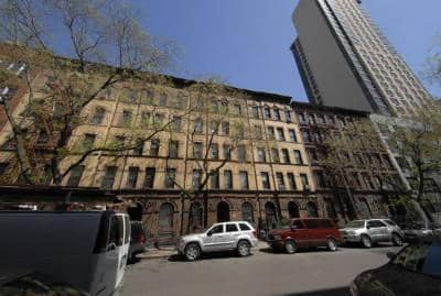 325 East 89 Street