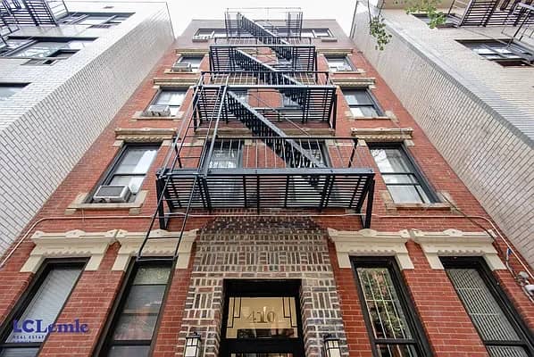 410 East 78 Street