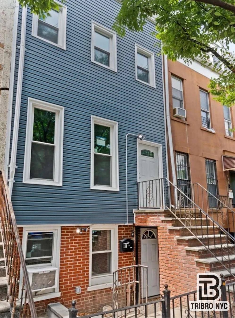 126 Hall Street