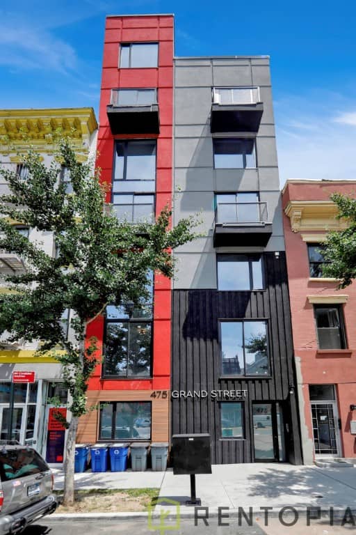 475 Grand Street