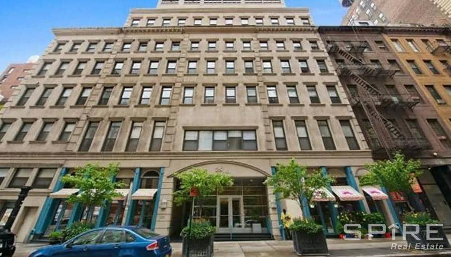 25 Murray Street
