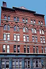 125 E 12 St