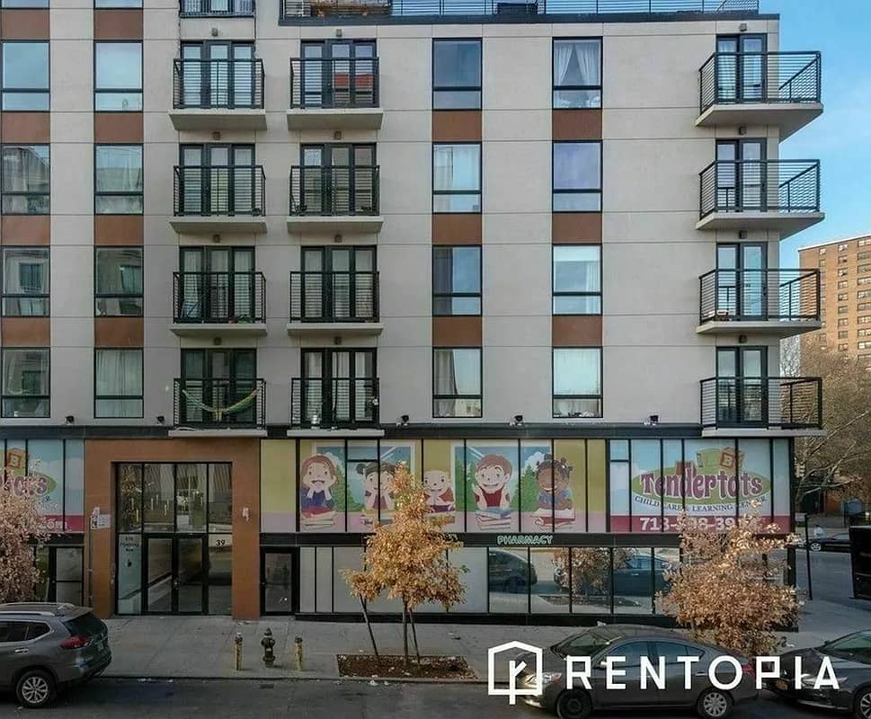 810 Flushing Avenue
