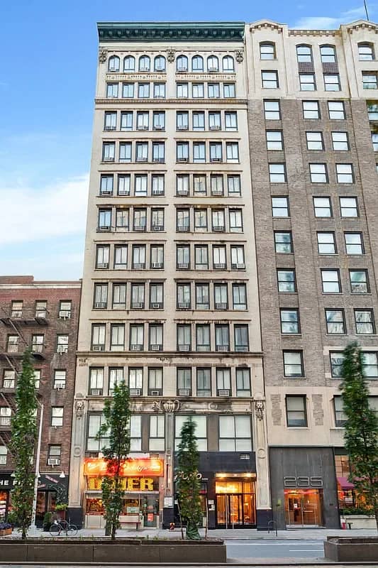 239 Park Avenue South