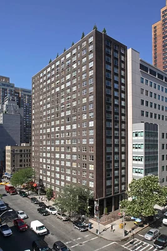 166 East 34 Street