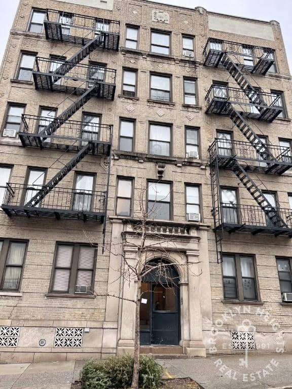 203 17 Street