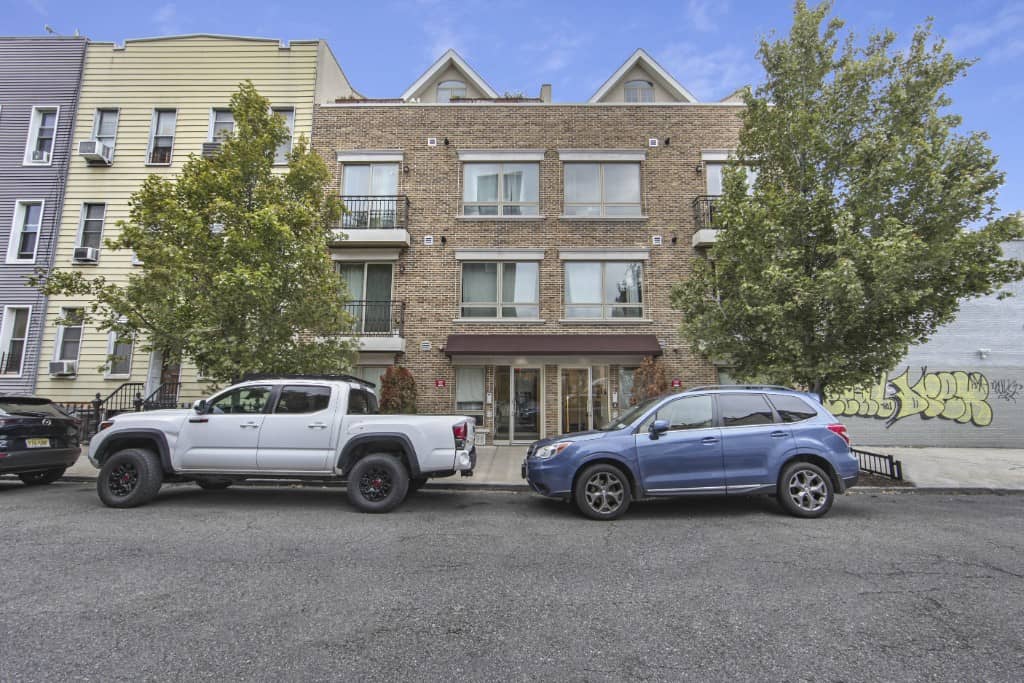251 Devoe Street