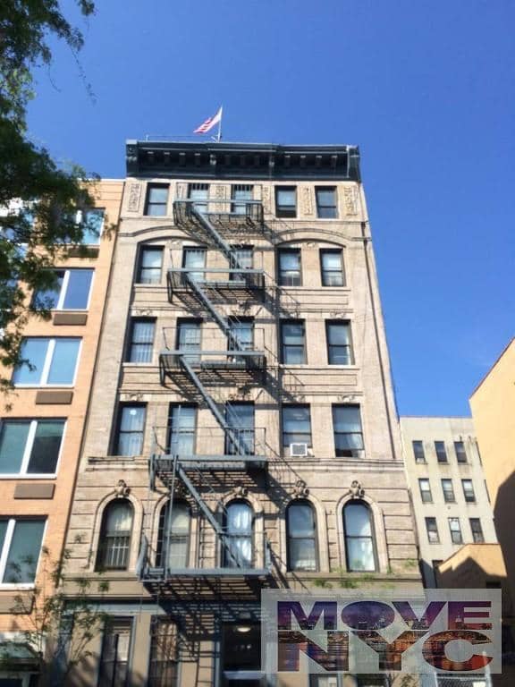 635 East 9 Street