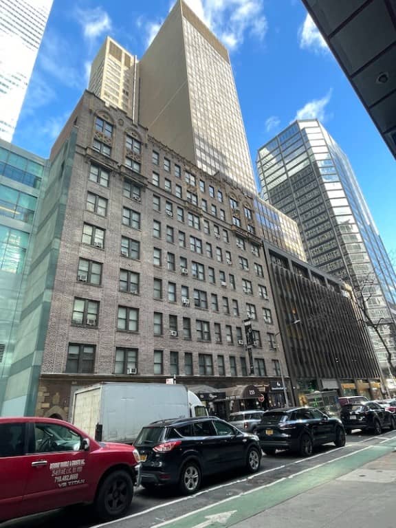 155 East 52 Street