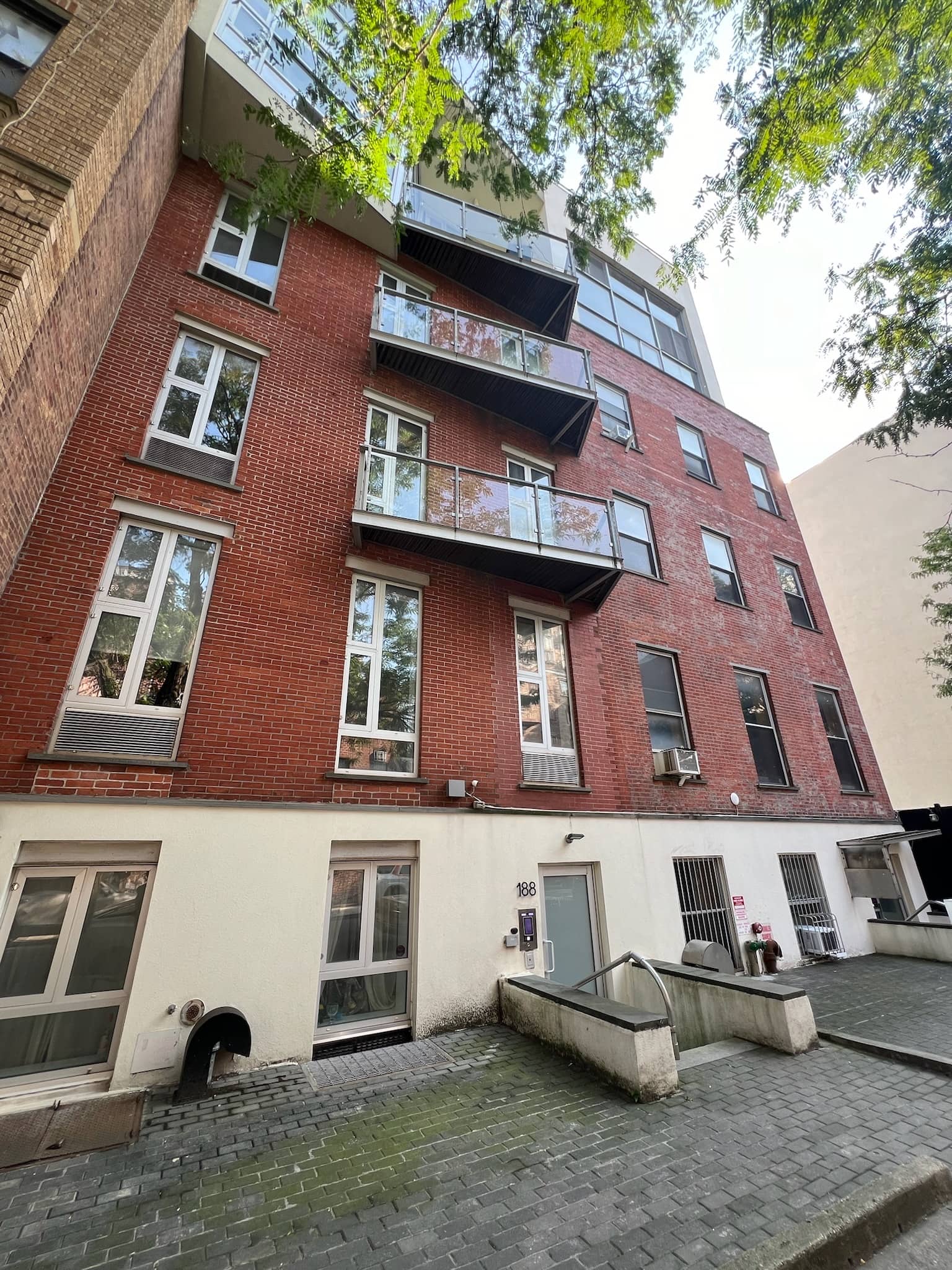 188 South 8 Street