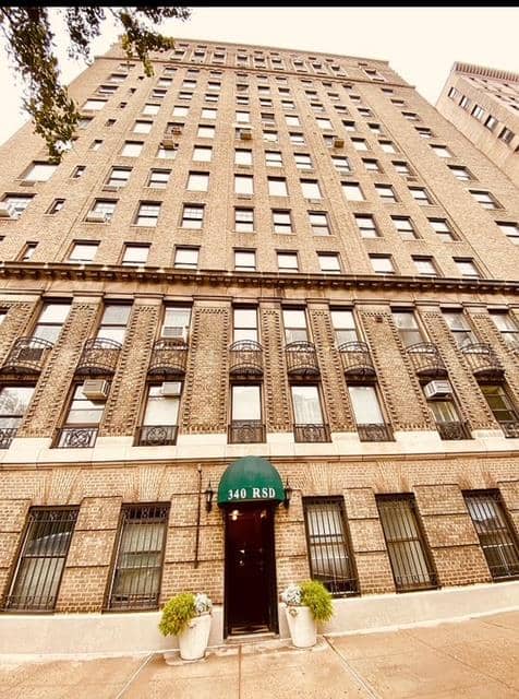 325 Duke Ellington Boulevard