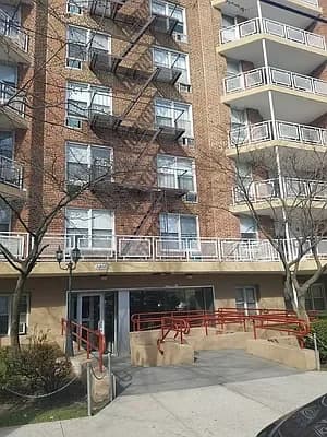 3280 Nostrand Avenue