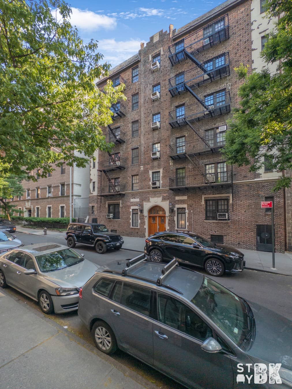 8 Clark Street