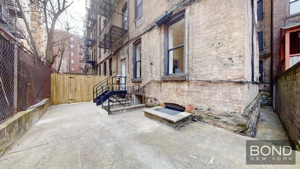443 West 51 Street