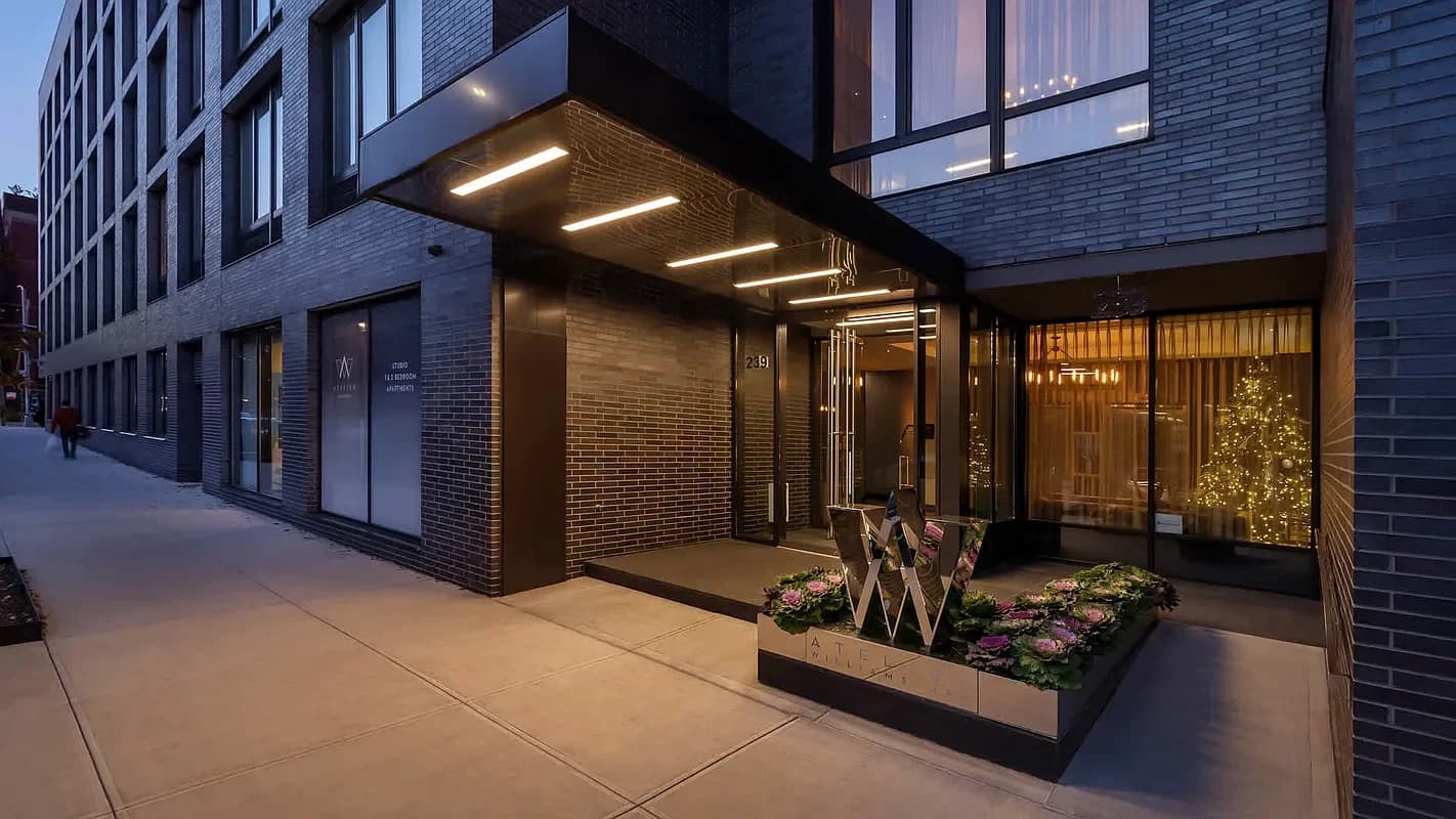239 North 9 Street