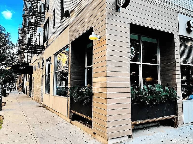 200 East 28 Street