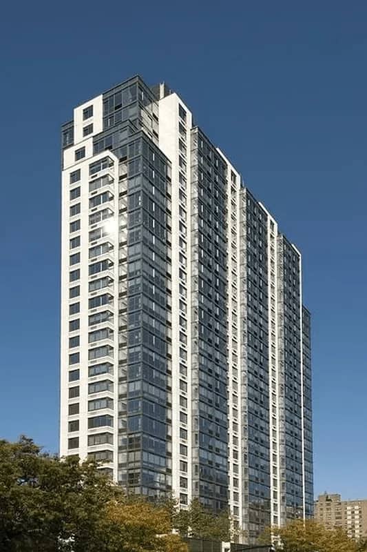 795 Columbus Avenue