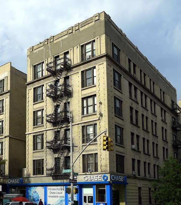 600 W 144 St