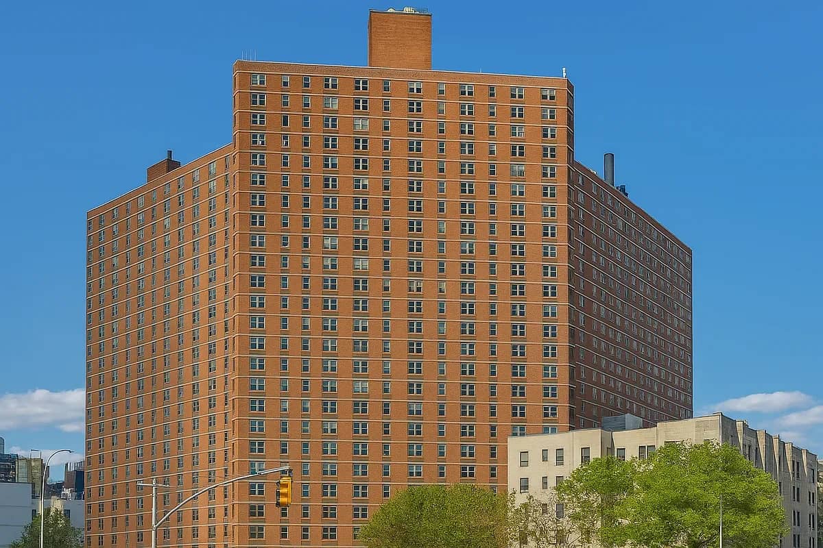 676 Riverside Drive
