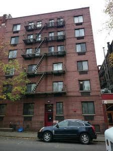 458 W 52 St