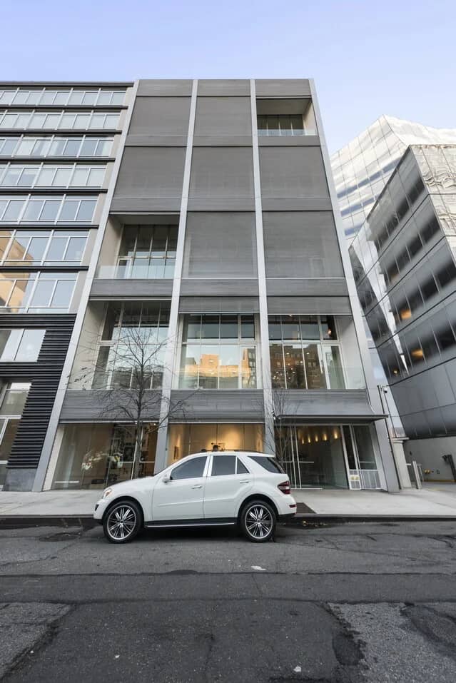 524 West 19 Street