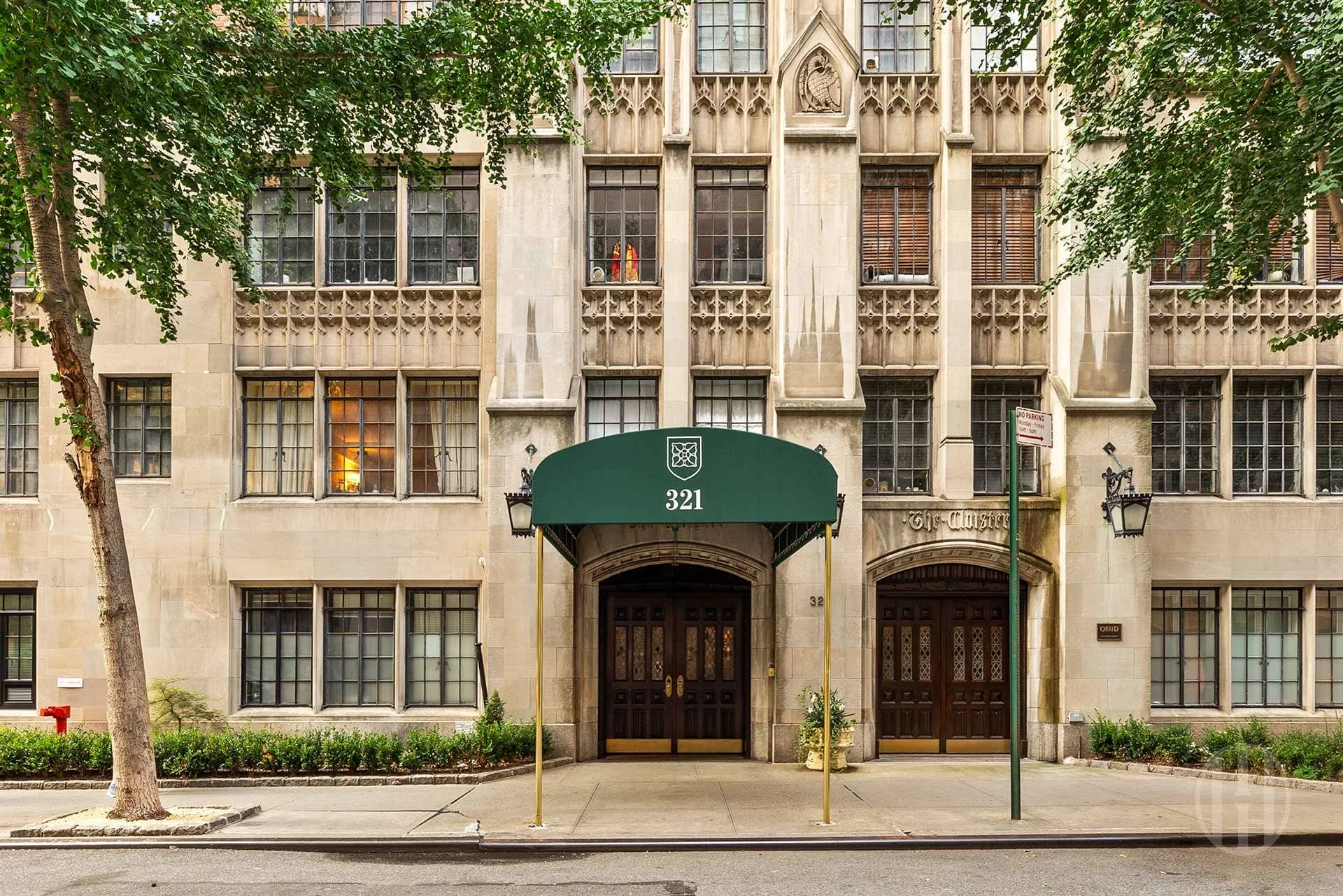 321 East 43 Street
