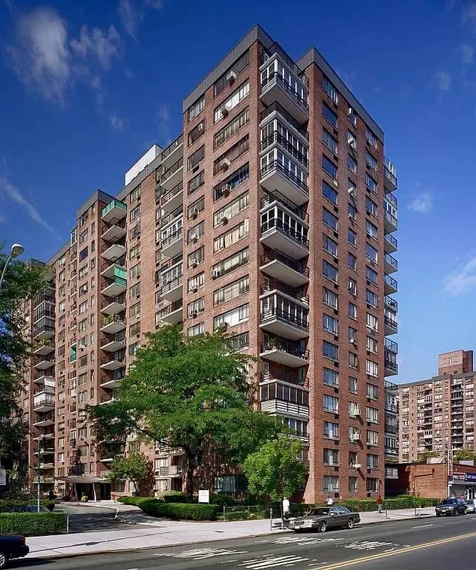 25 West 132 Street