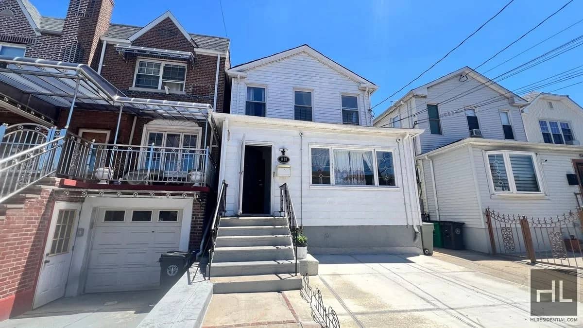 1409 East 48 Street