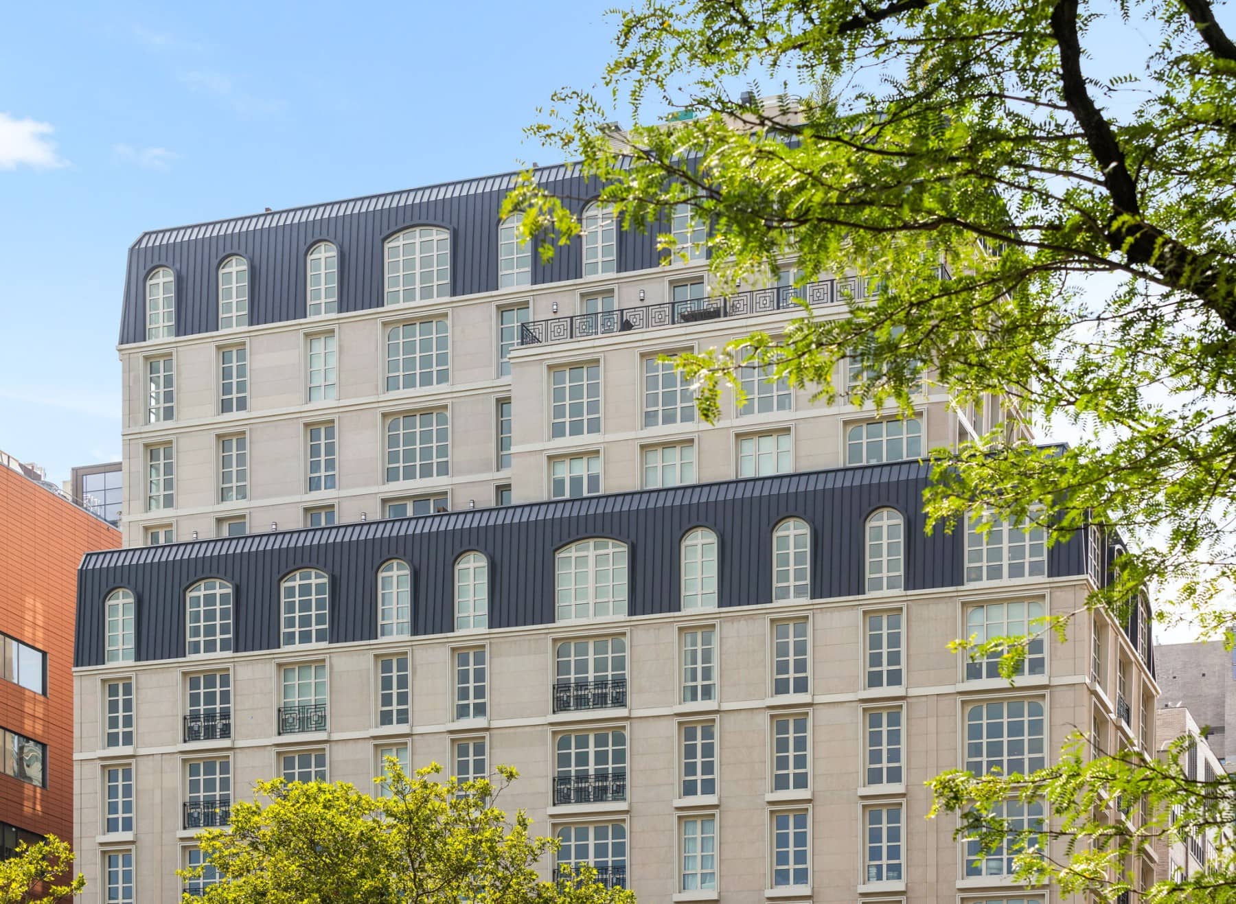 250 East 21 Street