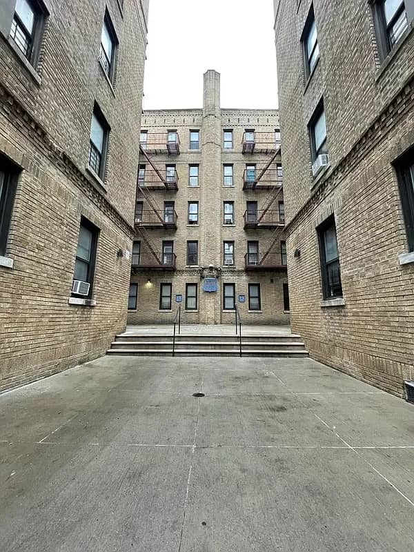 141 West 139 Street