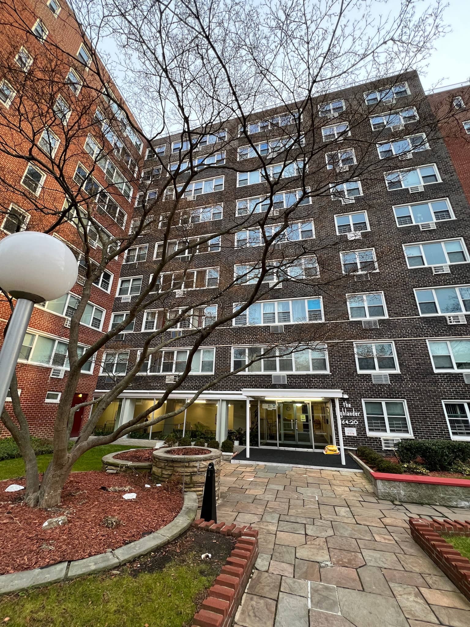 164-20 Highland Ave