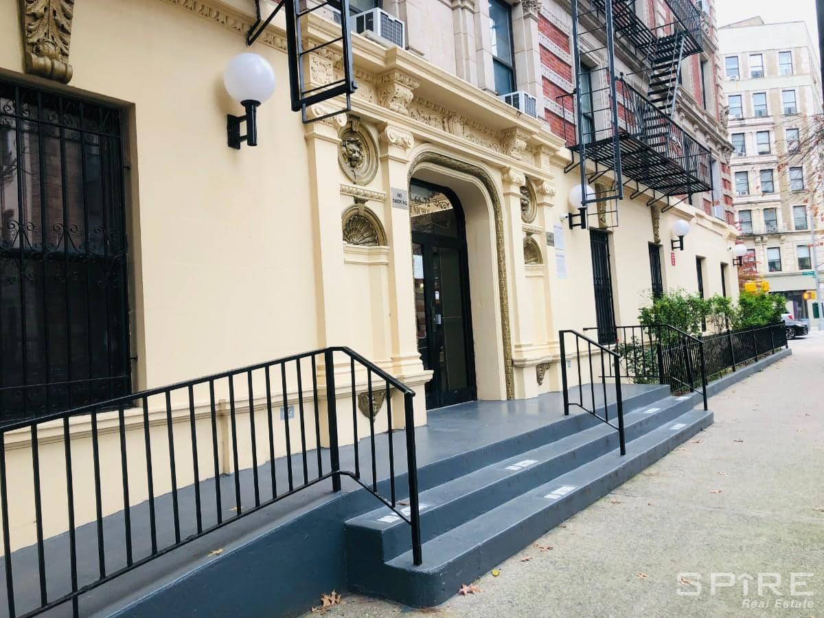 66 Saint Nicholas Avenue