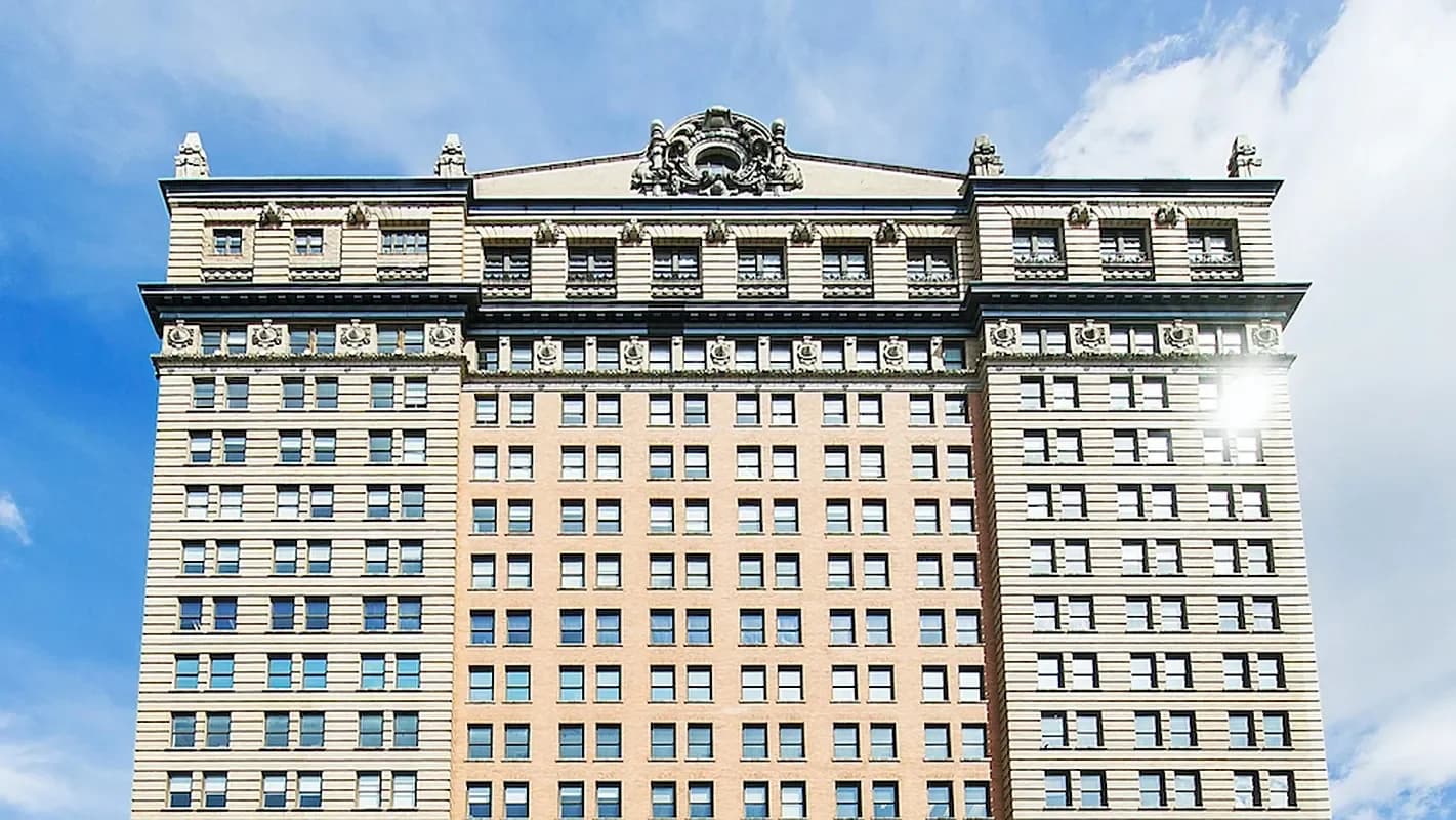 1 West Street
