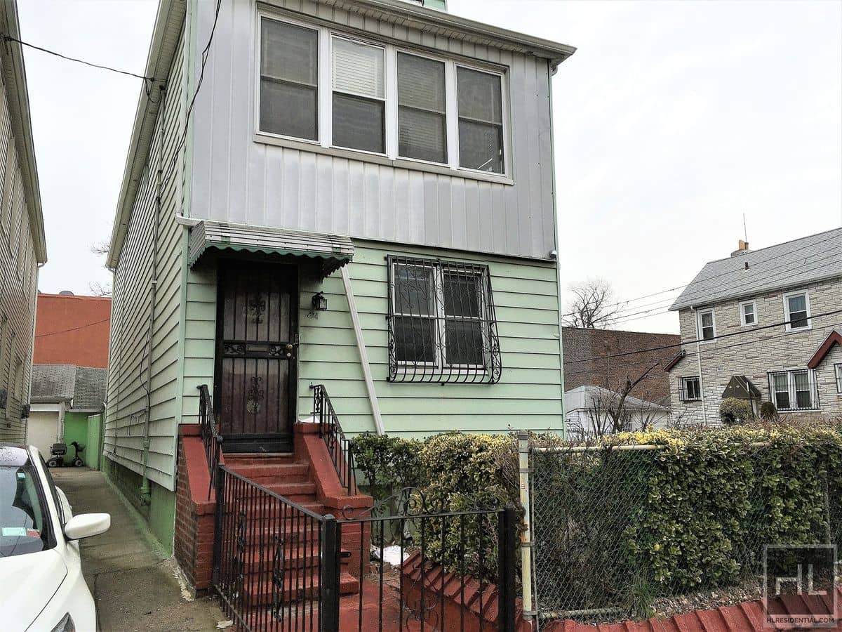 484 Linden Boulevard