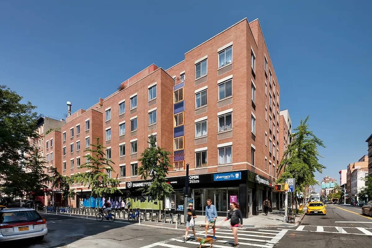 194 East 2 Street