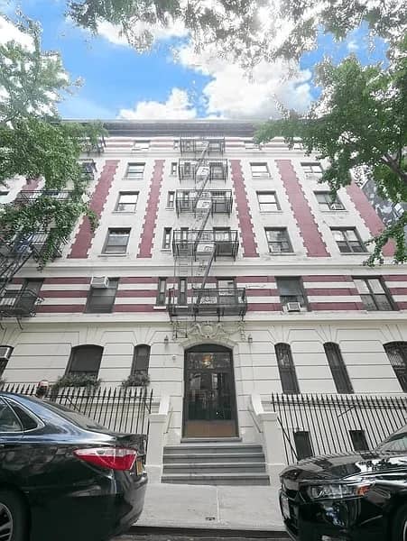 204 West 94 Street