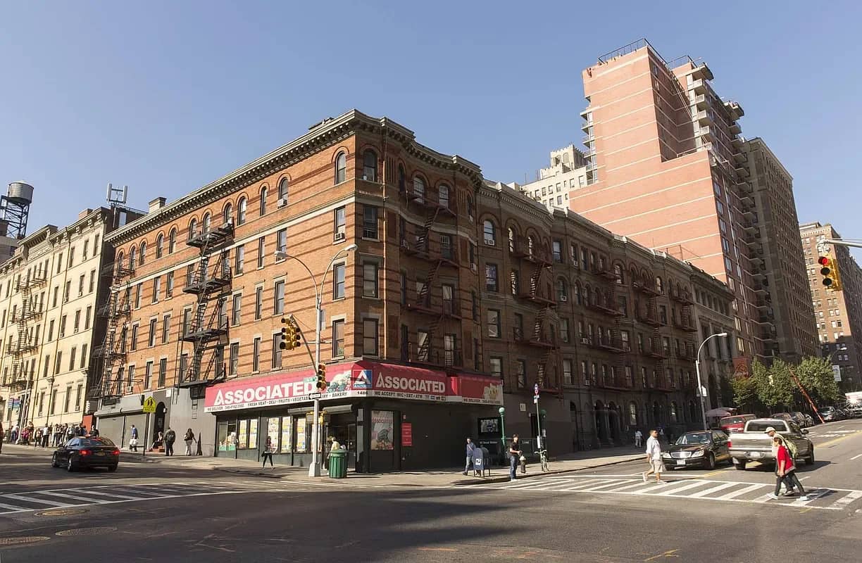 128 East 96 Street