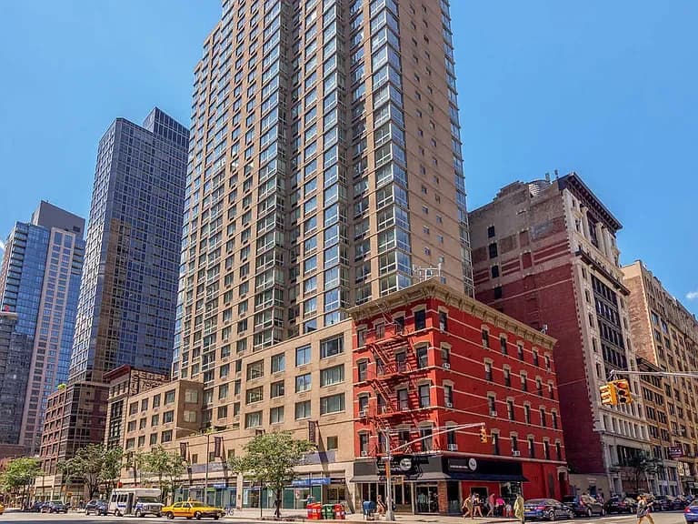 777 Avenue Of The Americas