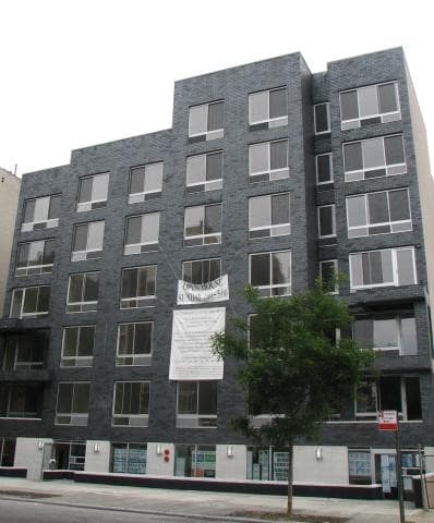 522 Lefferts Avenue
