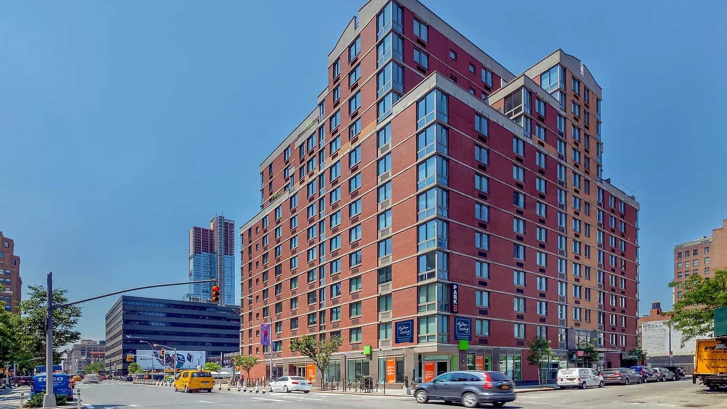 400 West 37 Street