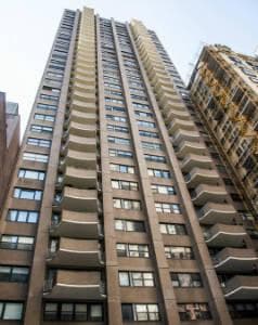 58 W 58 St